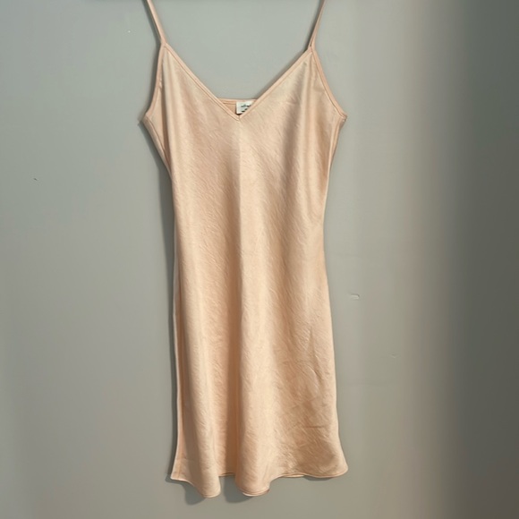 Aritzia Wilfred Satin Mini Slip Dress in Pink - Picture 1 of 3